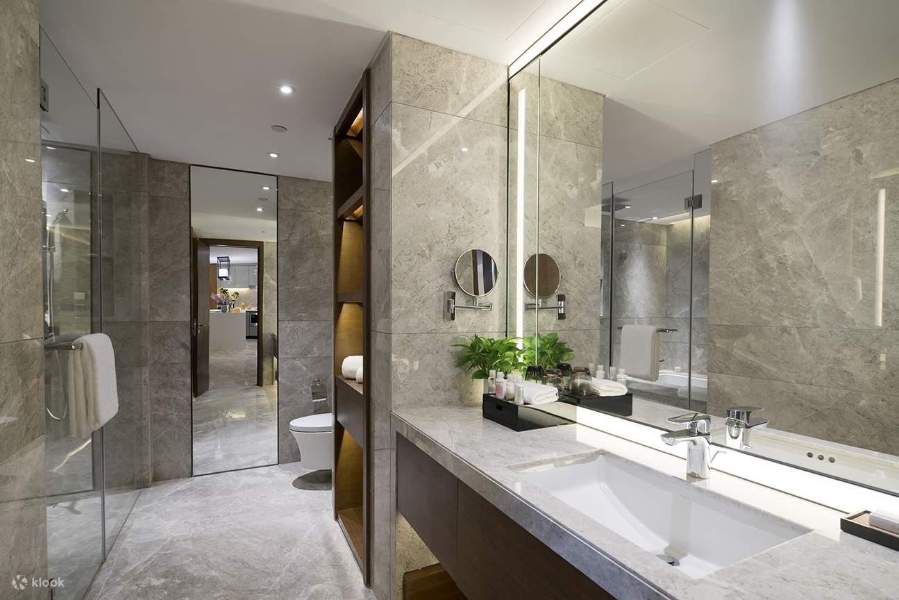 เอ็กเซ็กคูทีฟอพาร์ตเมนต์แบบหนึ่งห้องนอน (ห้องน้ำ)